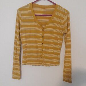Arizona Jean Co. girls medium mustard yellow w/white stripes, 2 button